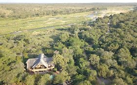 Kruger Riverside Lodge - No Load-Shedding